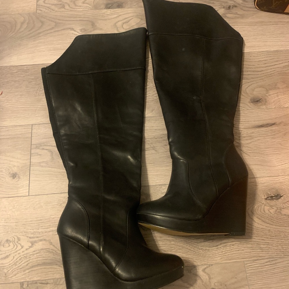 Torrid boots brand new